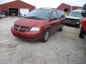 663.ch8605 Dodge Truck Caravan 2005 Fuse Box Cabin 1605140