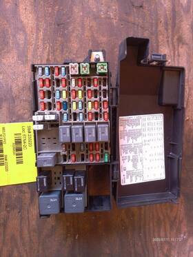 663.fd1f03 Ford Focus 2003 Fuse Box Cabin 896251