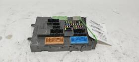 Dv6z-14a068-jg Ford 663.fd1g14 Fuse Box Cabin 2.0l Fits 2014 Focus Oem