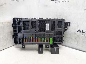 Fr3t-15604-bh Ford 663.fd1i15 2015 Mustang Gt Fuse Junction Box Cabin Bcm Oem