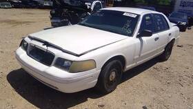 663.fd1s03 Ford Crown Vic 2003 Fuse Box Cabin 813569