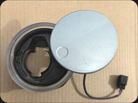 Dm51-r405a02-eb Ford C-max 2012 - 2018 Energi Ev Charging Port Ring Door Lid