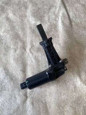 Lj8b-14b351-af Ford Mustang Mach-e Front Right Door Latch Lock Actuator Motor Oem 2021 - 2024