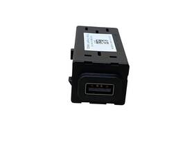 Mu5t-19j252-aa Ford 2024 Mustang Usb Port Hub Oem