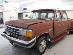 663.fd8789 Ford Truck F350 1989 Fuse Box Cabin 1677900