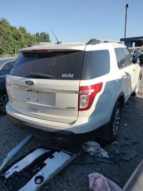 663.fd8g11 Ford Truck Explorer 2011 Fuse Box Cabin 3015312