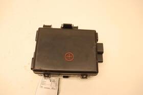 Genesis 91950-d2450 2017-2019 G90 Engine Bay Battery Power Distribution Box Block Oem