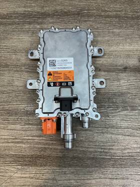 85735265 Gm 2024-25 Cadillac Lyriq Battery Heater Module Oem Part #