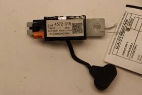 23194572 Gm Trucks 2015-2020 Chevy Tahoe Radio Antenna Amp Amplifier Control Module Unit Oem