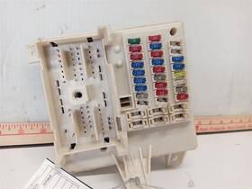 663.gm9a12 Gmc Truck Cabin Fuse Box From 2012 Acadia 10870647