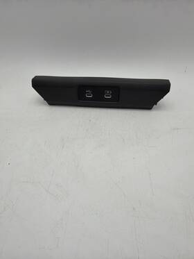 13245-21-14207 Honda 23-25 Civic Front Center Console Usb Charger Power Outlet