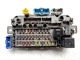 38200-s04-a11 Honda 1996-2000 Civic Fuse Box Cabin Oem 96-00