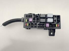663.ho1322 Honda 2022-2024 Odyssey Rear Cabin Fuse Box 3.5l At Fwd 6k -ex- 58590