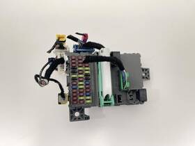 663.ho1323 Honda 2021-2023 Odyssey Cabin Fuse Box 3.5l At Fwd 8k -ex-l- 54281