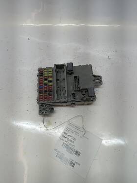 663.ho1d20 Honda Civic 2020 Fuse Box Cabin 316572