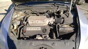663.ho1i05 Honda Accord 2005 Fuse Box Cabin 371522