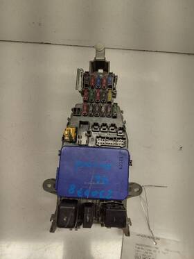 38200-sm5-a01 Honda 663.ho1j96 1996-1997 Accord Fuse Box Cabin P/n 350442