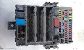 663.ho1m13 Honda 2013 Cr-v Lx Fuse Box Cabin 2.4 Liter 4 Cylinder Automatic