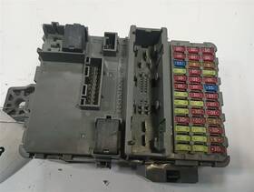 663.ho1m20 Honda Tla-a3-9b 2020 Crv Interior Cabin Under Dash Fuse Relay Junction Box 11242819