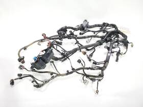 648.hy1g11 Hyundai 2011 Genesis Oem 3.8l Automatic Engine Harness One Broken Wire