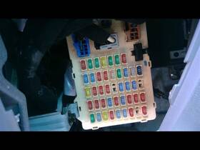 663.hy1407 Hyundai Santa Fe 2007 Fuse Box Cabin 542143