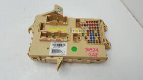 663.hy1r16 Hyundai Elantra 2016 Fuse Box Cabin 1172901