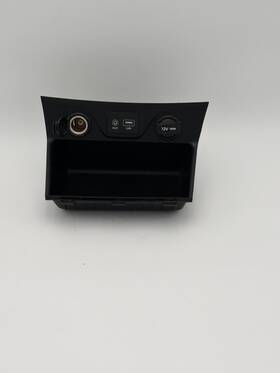 84630-d30204x Hyundai 16-21 Tucson Center Console Floor Tray With Usb Port And Outlet