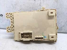 91950-f2020 Hyundai 2016-2018 Elantra Cabin Junction Fuse Relay Box Oem