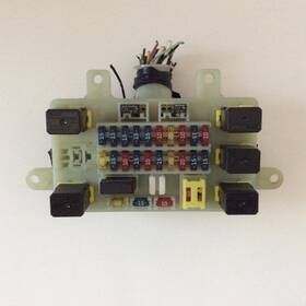 In1665fa1fece Isuzu 2001 Rodeo V6 3.2l 4x4 At Cabin Relay Fuse Box Oem