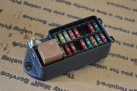 663.ja1v01 Jaguar 2000 2001 2002 2003 2004 2005 2006 Xk8 Fuse Relay Box Ljd2800cb
