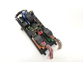 Dw9314f041af Jaguar C2d29137 13-19 Xj Rear Seat Center Cabin Fuse Box Junction