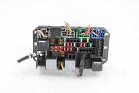 Dw93-14n030-ab Jaguar Dw9314n030ab 2013 Xj Xjl Rear Fuse Box 3.0l Oem