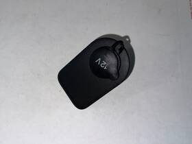 Gx73c8a254 Jaguar 2016 - 2019 Xe Rear Quarter Panel 12v Power Outlet Oem