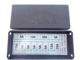 Lhe2870da Jaguar Xjs Fuse Box Cover