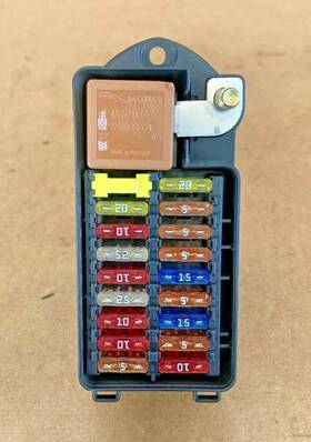 Lnc2800bc Jaguar 1998-2003 Xj8 Vanden Plas Left Rear Fuse Box Oem