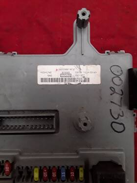 663.am8302 Jeep Liberty 2002 Fuse Box Cabin 458819