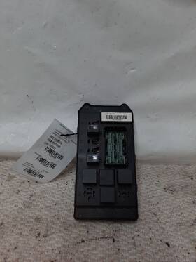 663.am8609 Jeep Grandcher 2009 Fuse Box Cabin 1659666