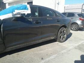 660-10296 Kia Conv/invert/charger Wireless Charger Console Mounted Fits 21-23 K5 115890