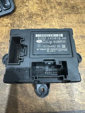 Ej3214d618aa Land Rover 2012-2015 Range Evoque Left Driver Front Door Control Module Oem