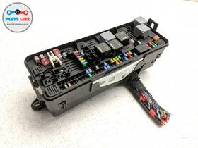 Hpla-14n030-ab Land Rover 2016 Range L405 3.0l Diesel Rear Right Quarter Panel Luggage Fuse Box Unit