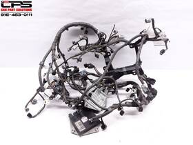 82121-24872 Lexus 648.le1w19 17-19 Rc F Sport Engine Wire Harness 5.0l