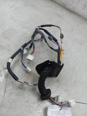 30a21 Lexus 82152 2007 Gs350 3.5l Rwd At Driver Side Front Door Wire Harness