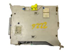 8273053540 Lexus 2008 Is250 Cabin Junction Fuse Box Oem