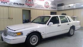 663.fd2u96 Lincoln Town Car 1996 Fuse Box Cabin 1653896