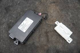 670033114 Maserati Motors Passive Keyless Entry Start Control Module Quattroporte M156