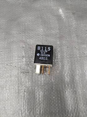 B115-67-730 Mazda B11567730 2001-2005 Miata Genuine Relay