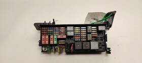 1645402372 Mercedes-benz Fuse Box In Trunk 6.3l Fits 2007 Ml63 Oem