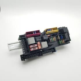 1682980660 Mercedes-benz 2012 Slk350 R172 Oem Fuse Box Cabin