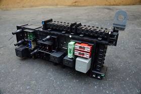1729000614 Mercedes-benz Body Control Module Fuse Relay Box Ecu Slc43 Slc300 17-18