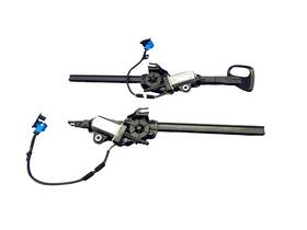 2058600182 Mercedes-benz 2019-2023 E450 Coupe Front Left Right Seat Belt Feeder Motor Set Oem